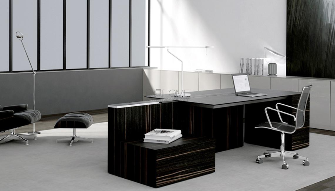 EXECUTIVE MORE办公桌