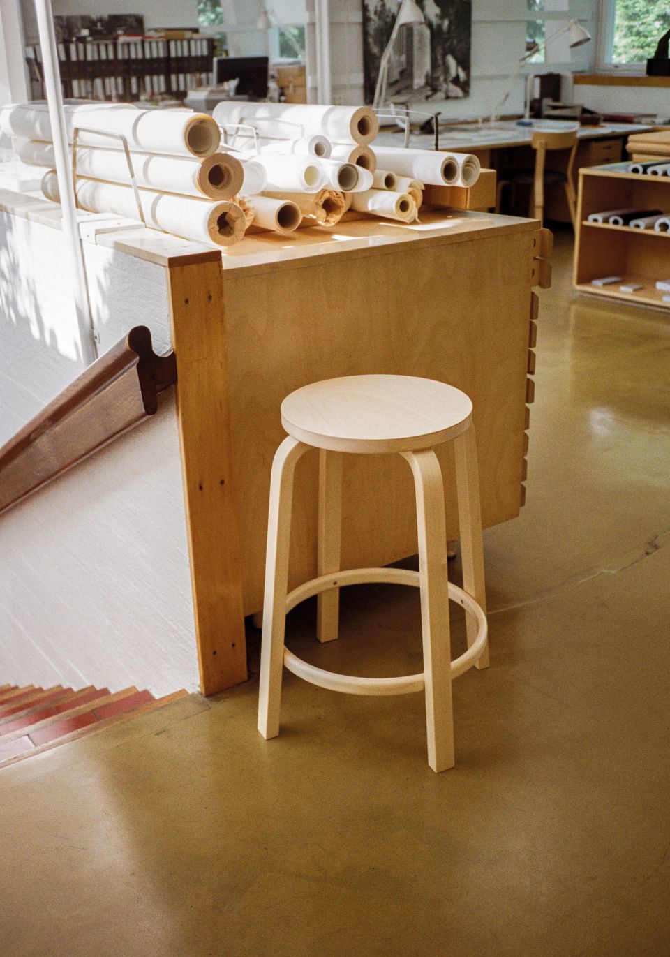 Bar stool 64 吧椅