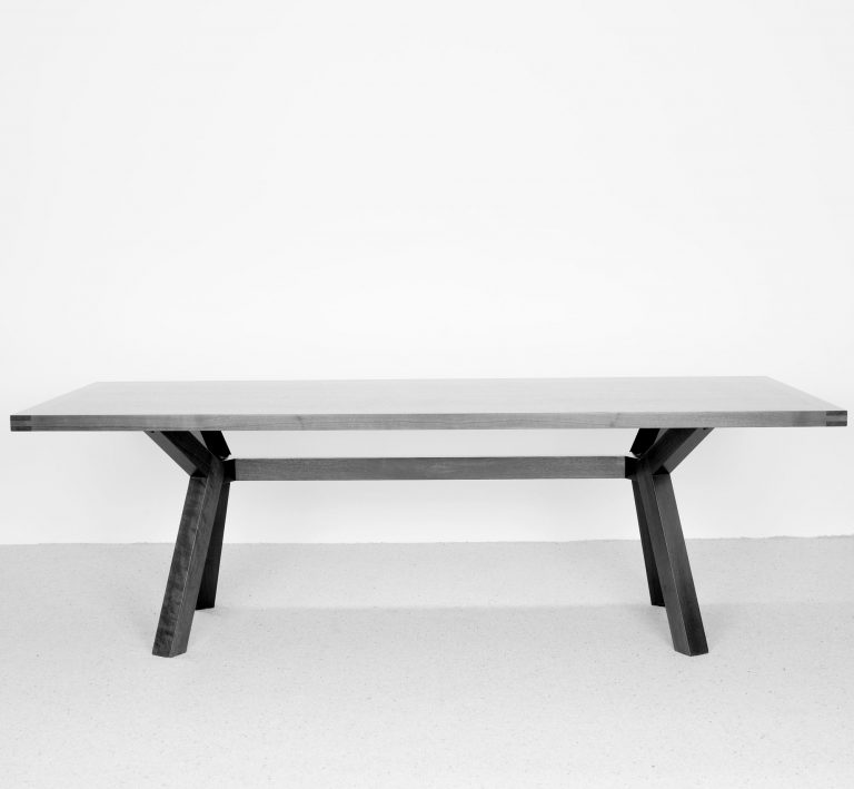 NUA table长餐桌