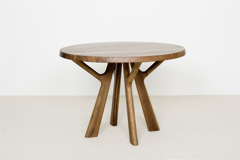 YBU Table圆餐桌