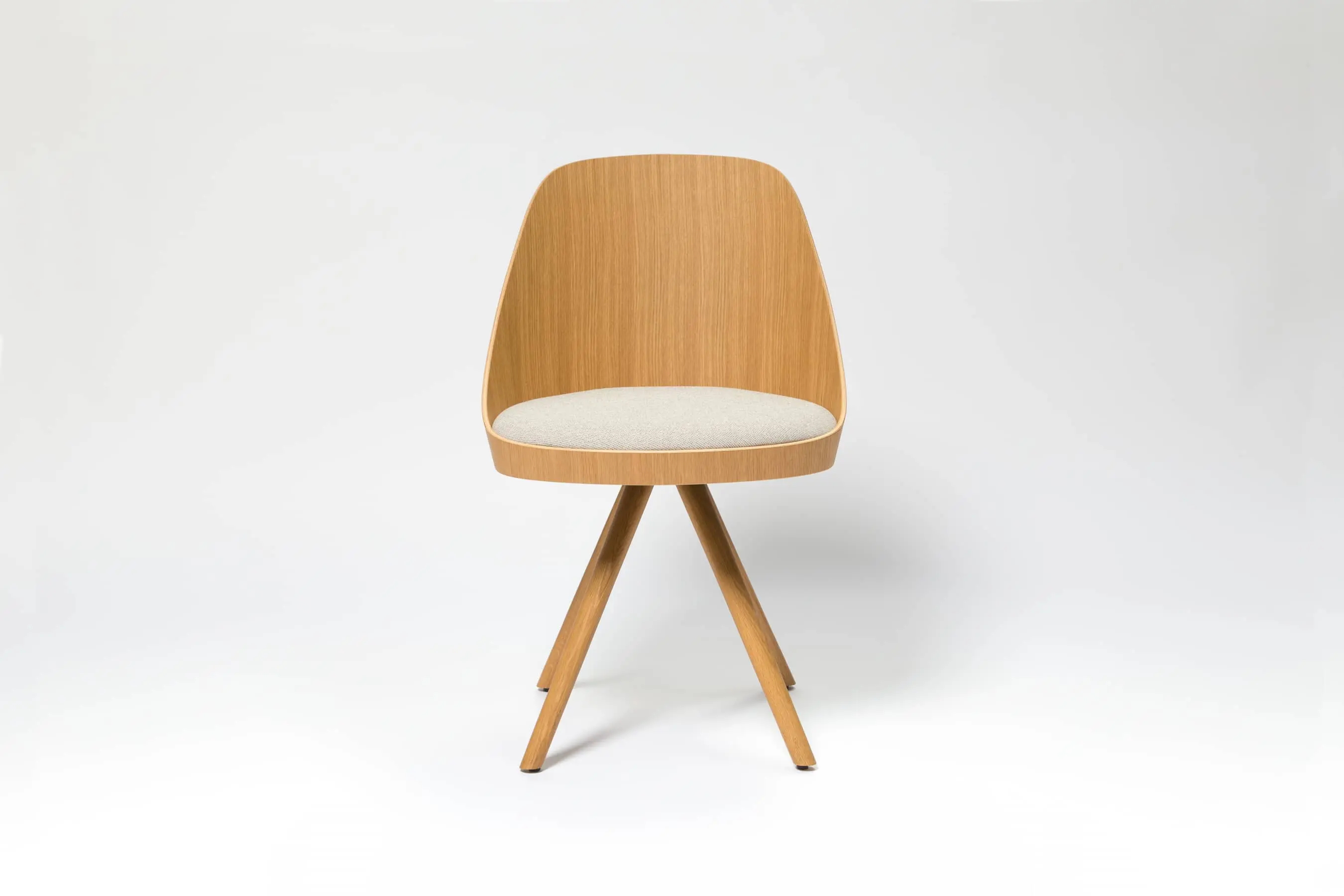 eneaKaiak spin wood chair休闲椅