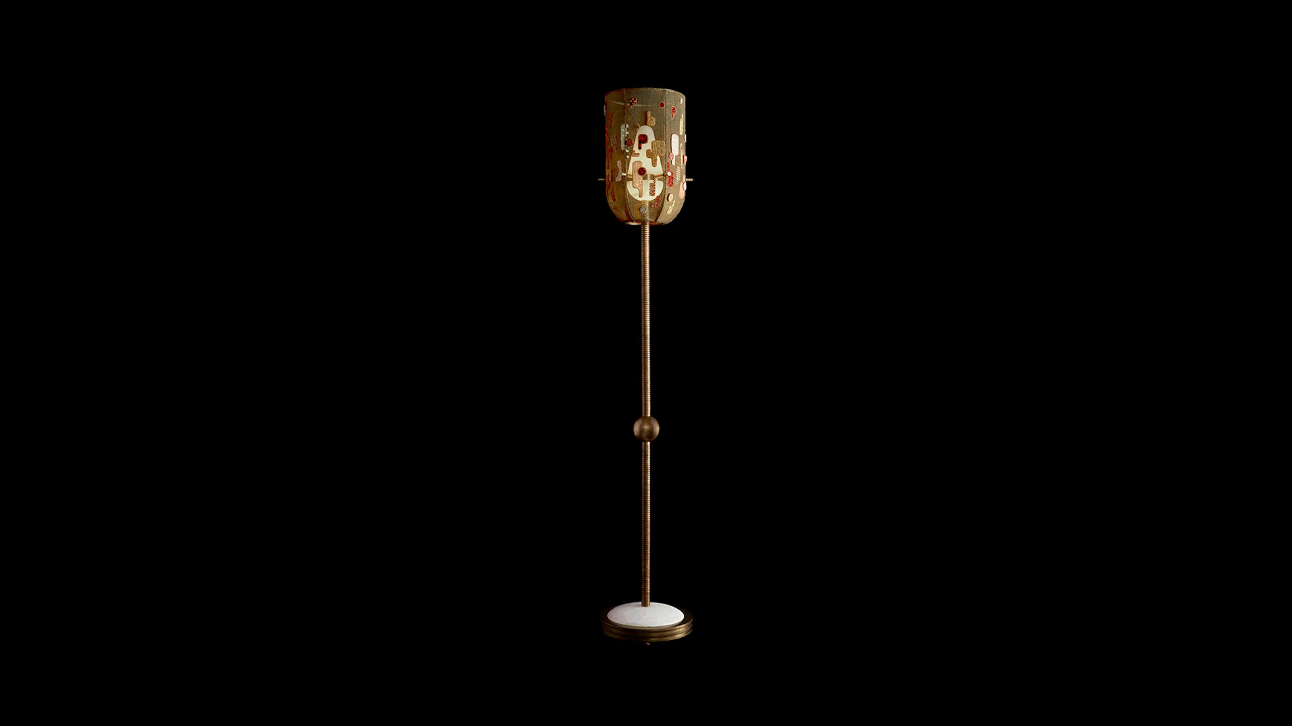HAND-EMBROIDERED FLOOR LAMP落地灯