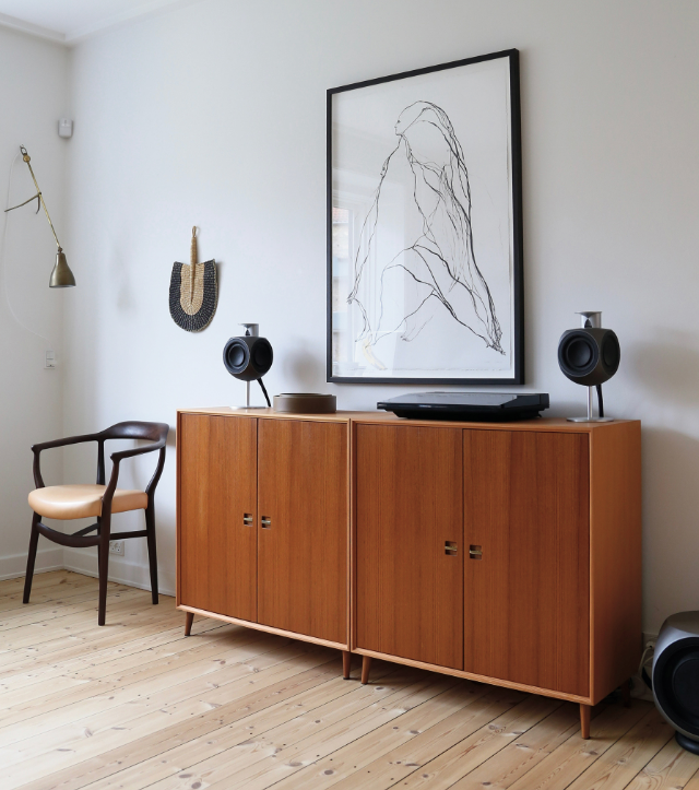 ONECOLLECTIONCLASSIC BOOKCASE.橱柜
