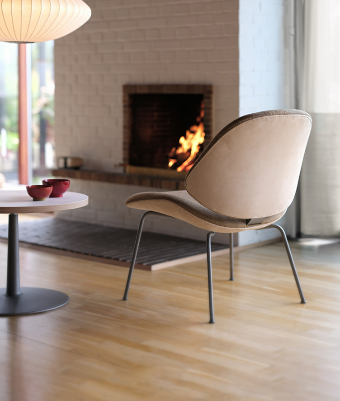 ONECOLLECTIONCOUNCILFAMILYLOUNE CHAIR W4LEGGEDBASE休闲椅