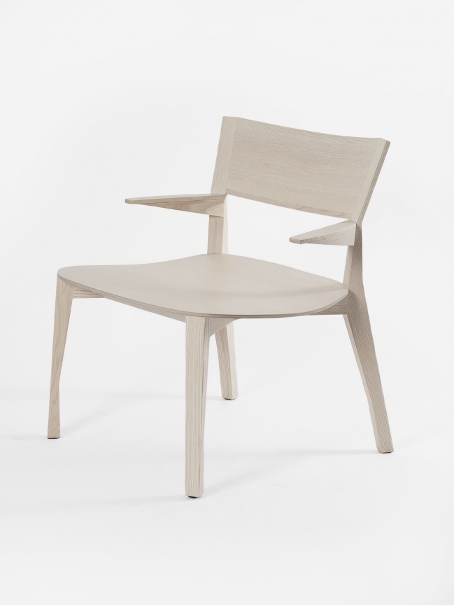 MoustacheGavotte Chair休闲椅